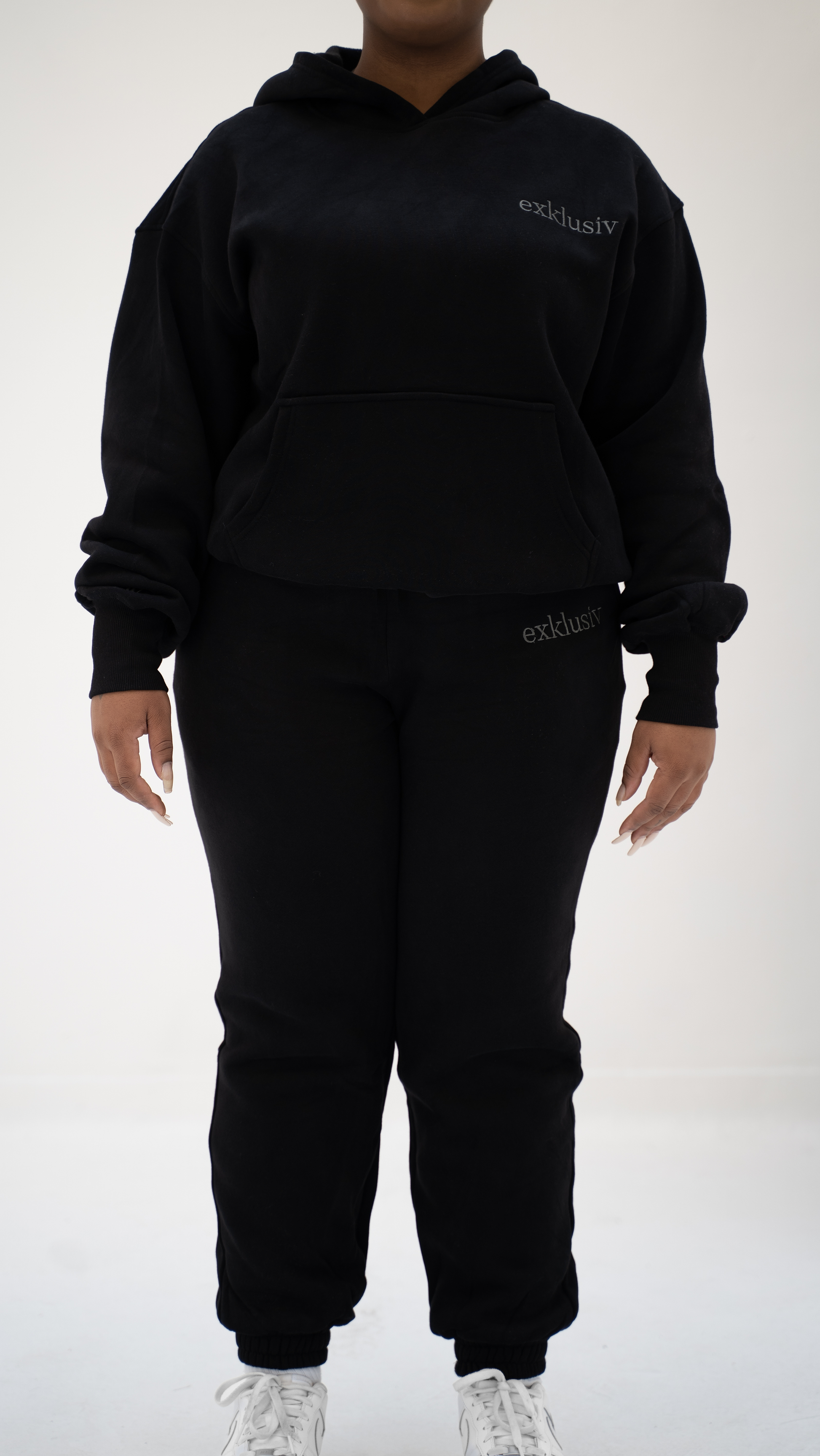 exklusiv black tracksuit thick hoodie women loungewear comfortable essential streetwear relaxed fit